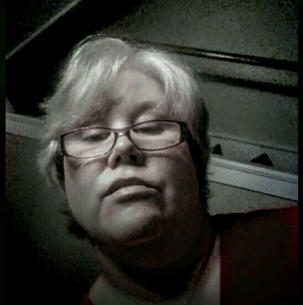 Meet your Posher, Gayle